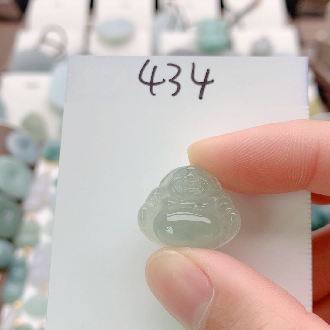 可***️翡翠未镶嵌颈饰吊坠