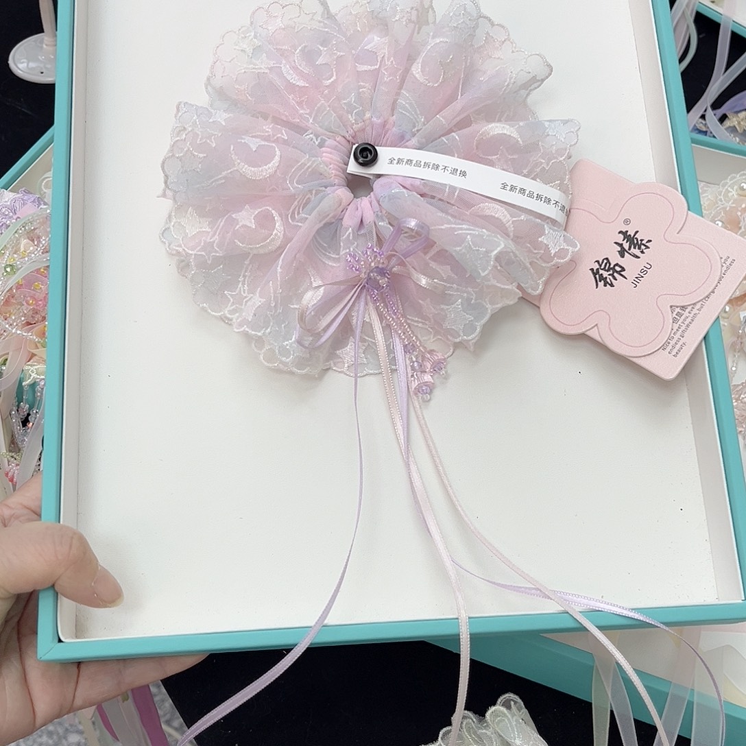 布艺非金属揽星河肠圈