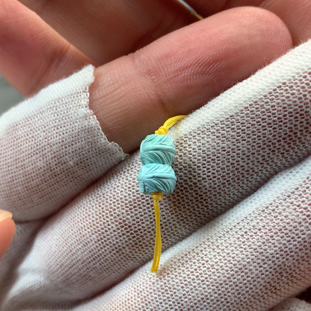 绿松石未镶嵌挂件