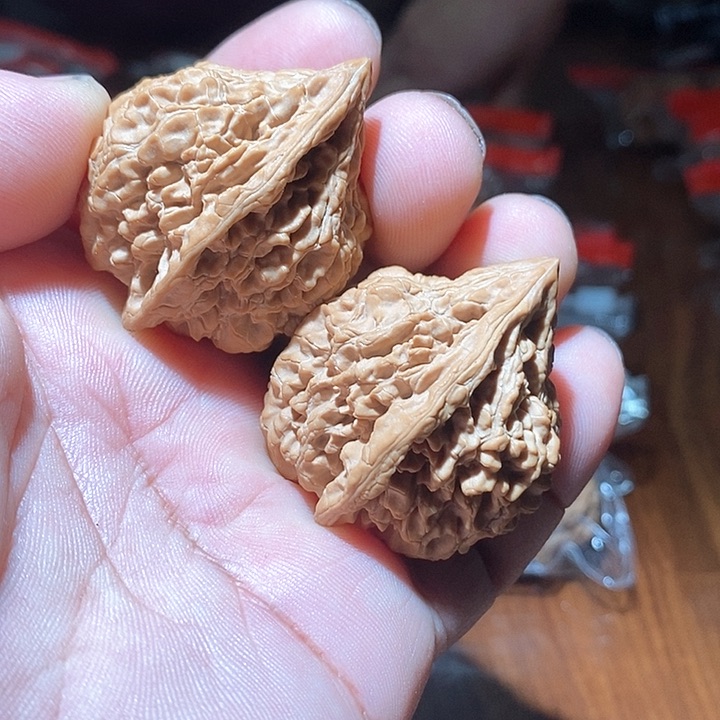 文玩核桃吊坠座佛