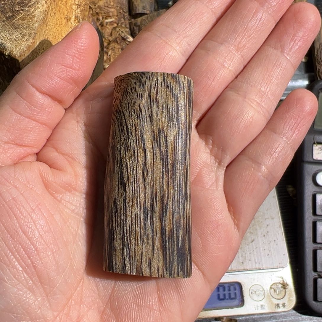 沉香吊坠虎斑棋楠吊坠9.5克