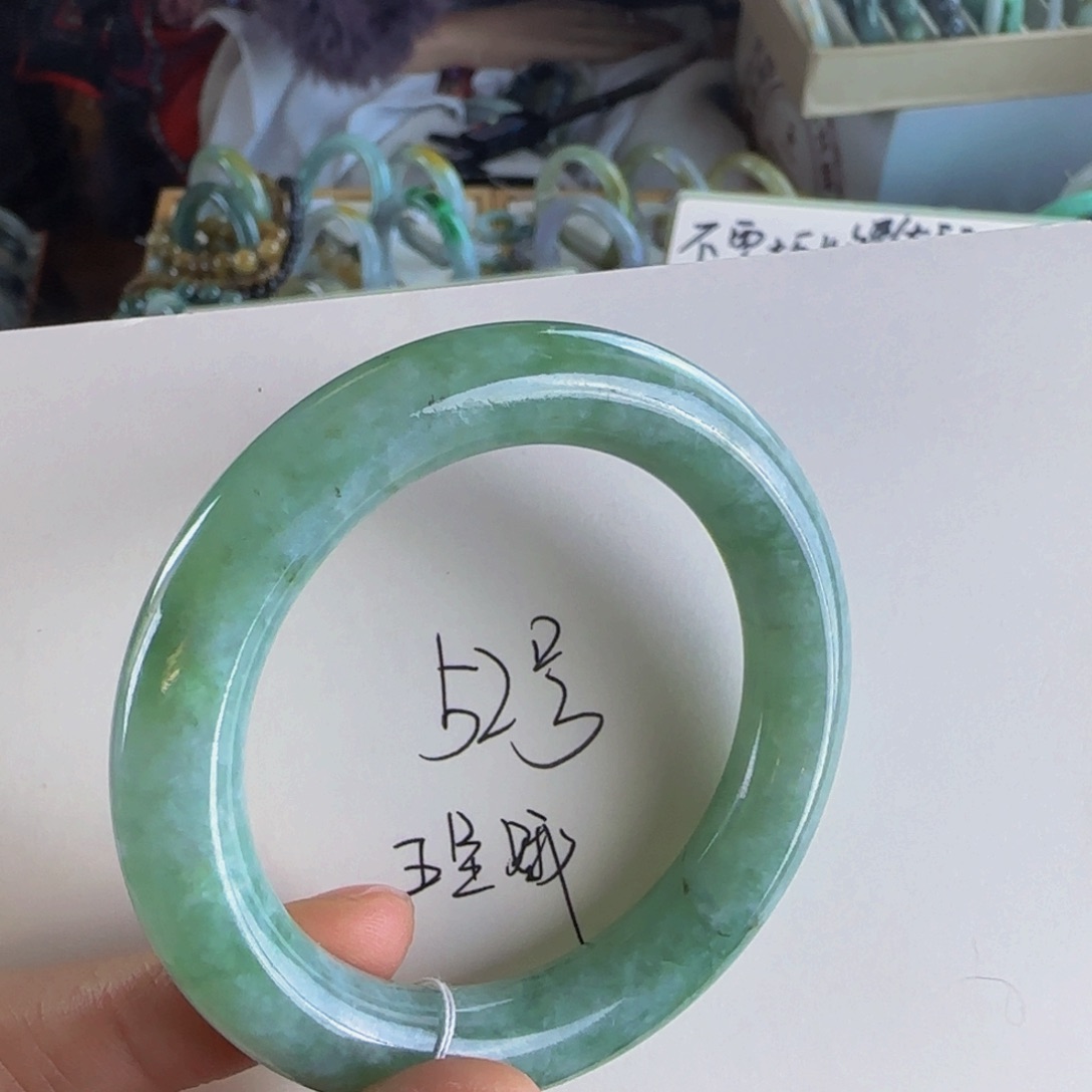 翡翠手镯未镶嵌老坑51