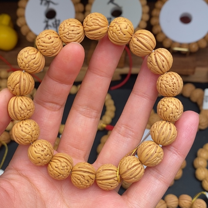 桃核手串荔枝13.5S..........