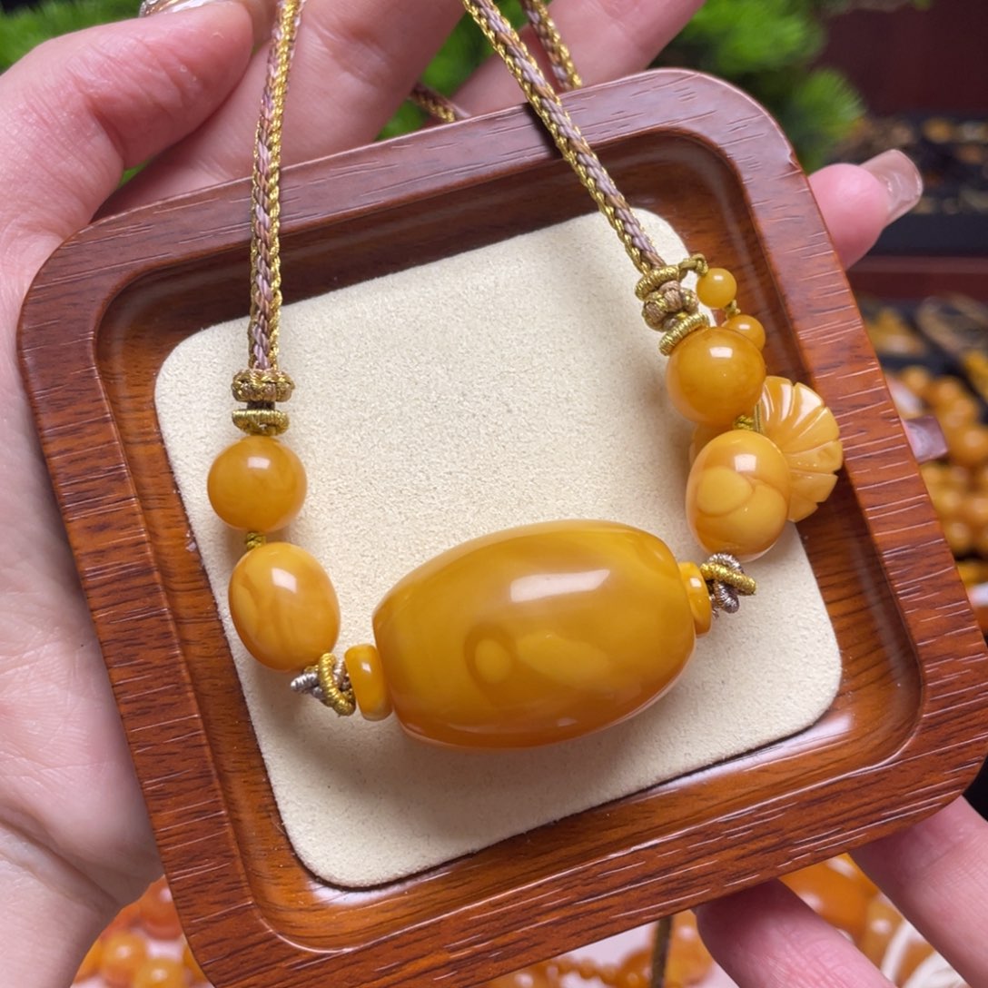 蜜蜡颈饰未镶嵌项链