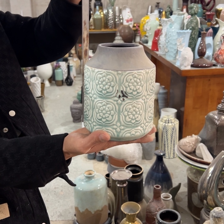 瓶高度17厘米口径7厘米微瑕捡漏