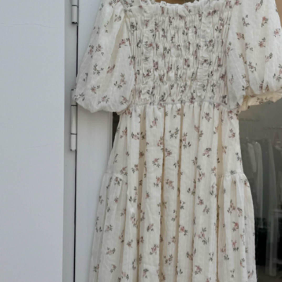 法式油画碎花连衣裙