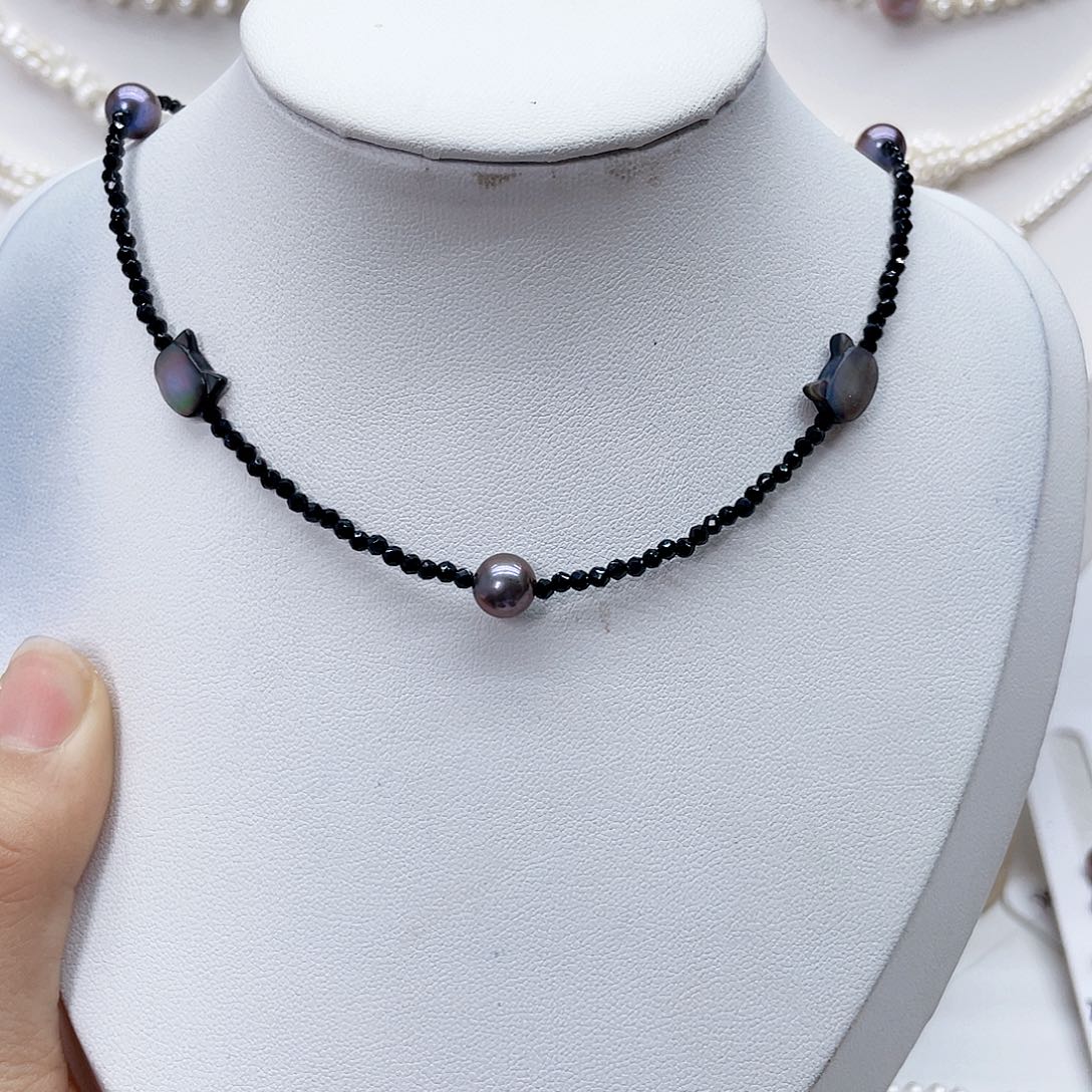 颈饰银S925镶嵌淡水珍珠