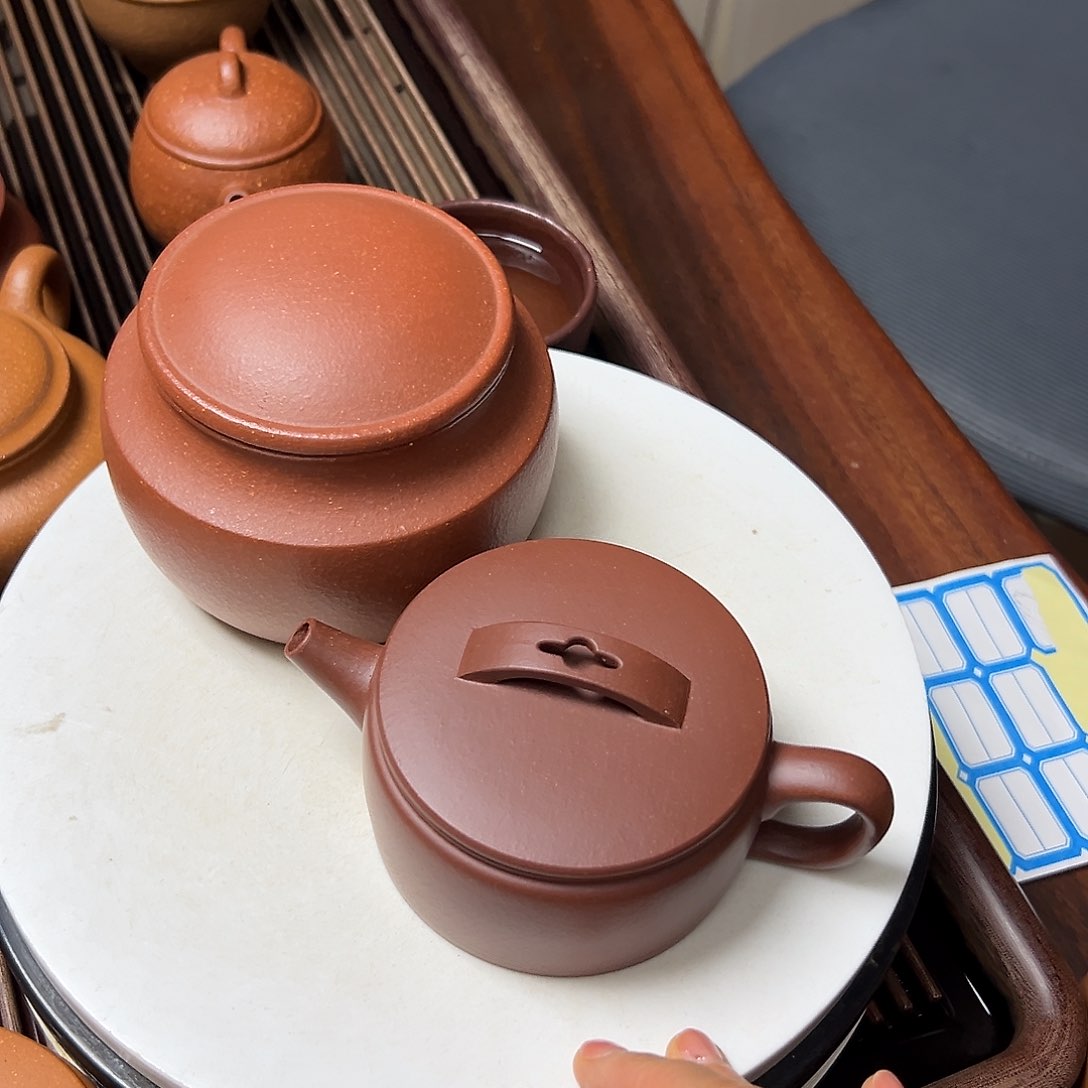 紫泥茶壶紫砂壶等传统