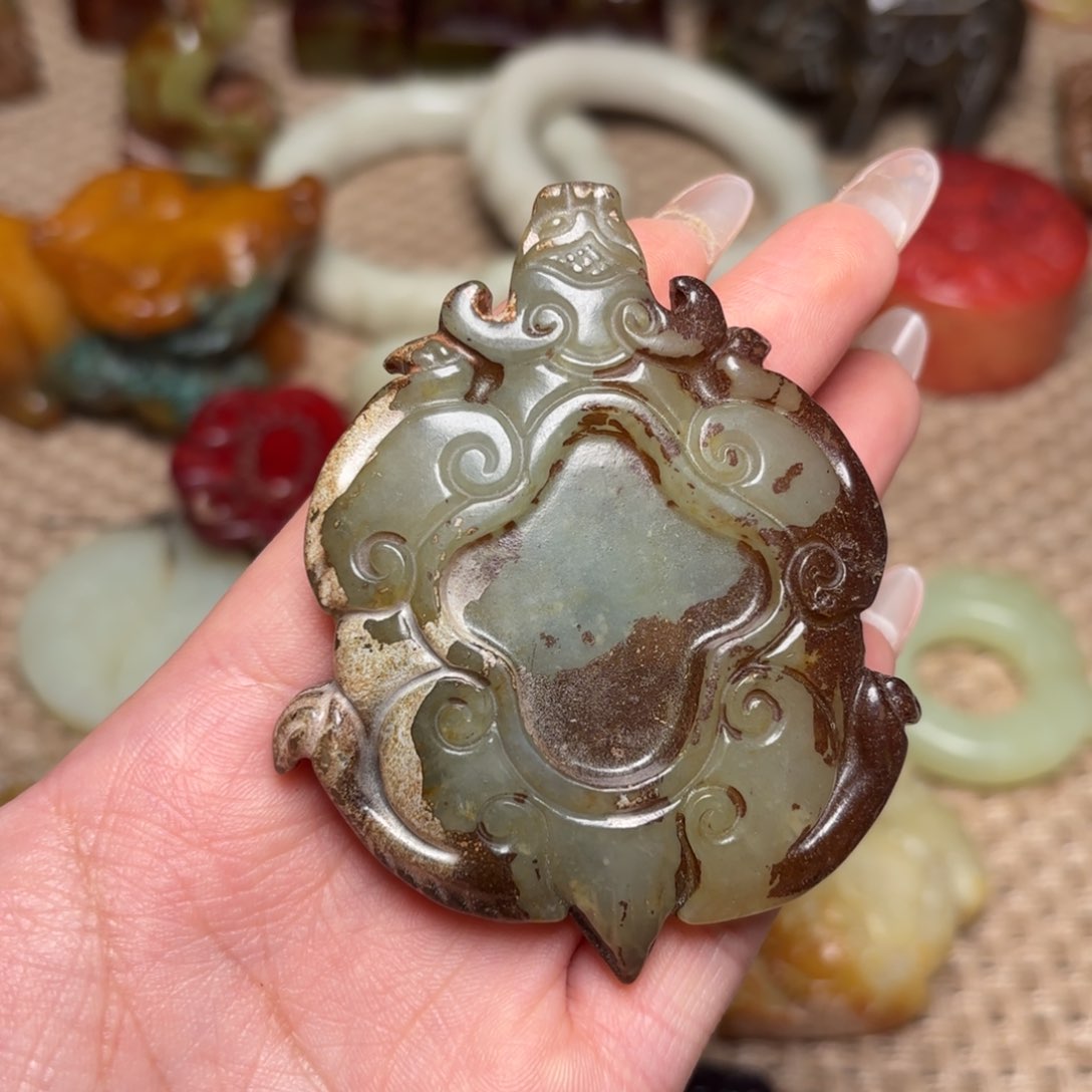 白玉菩提吊坠白玉菩提——白玉菩提