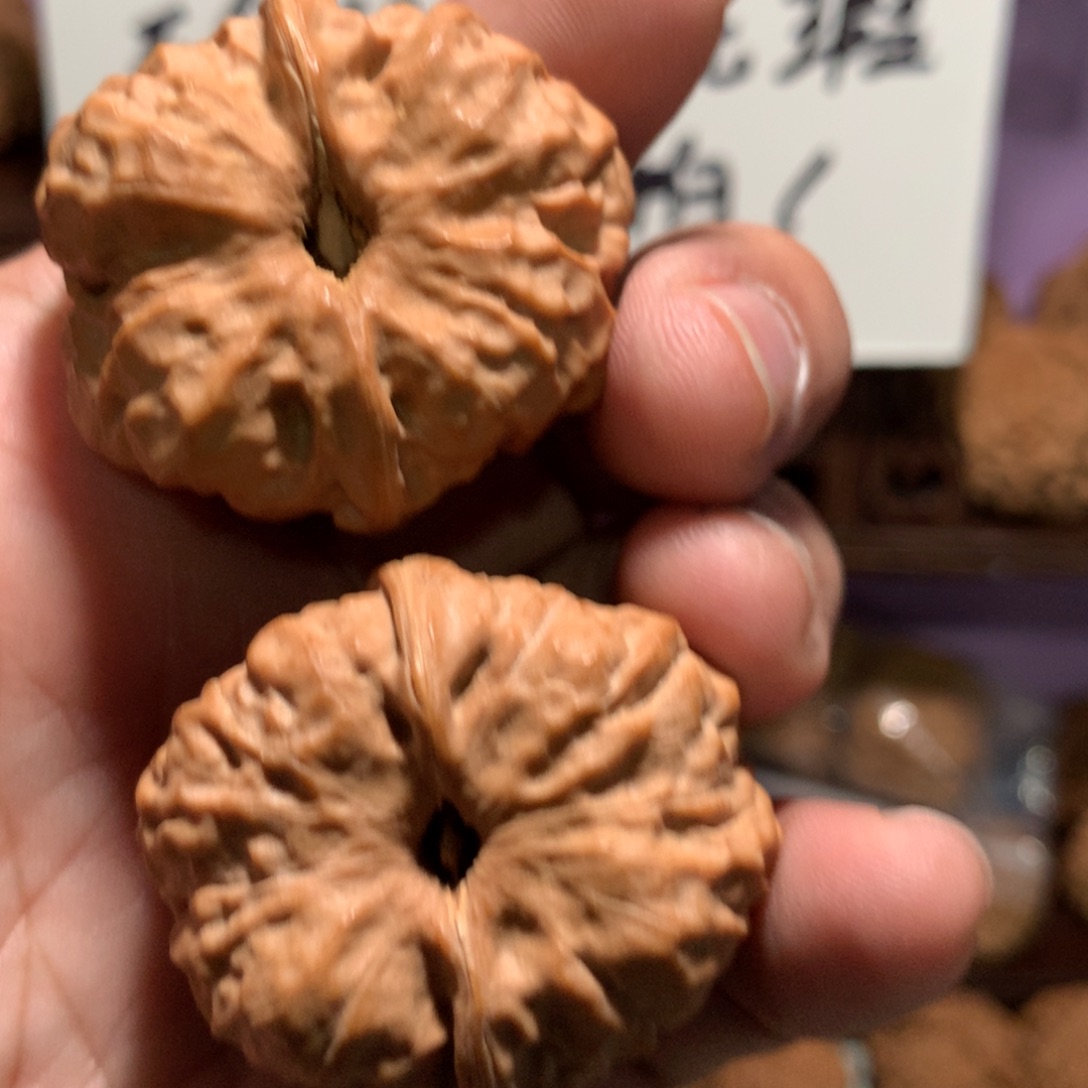 文玩核桃吊坠秉*秉艺哥专拍蛤蟆头