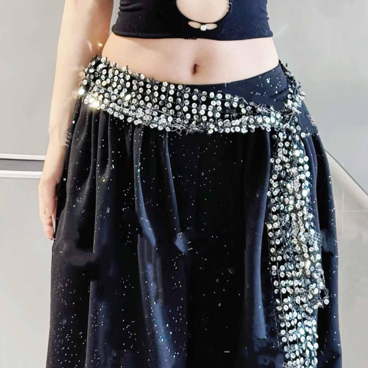 新款自制爵士舞满天星屁帘舞蹈腰搭kpop腰巾配饰街舞潮流腰链