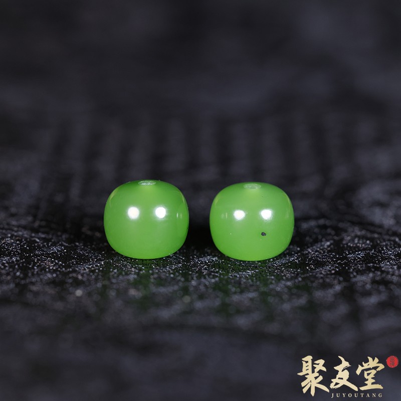 聚友堂王伟玉雕7.7*9mm新疆和田玉籽料碧玉老型珠单珠多样性发一