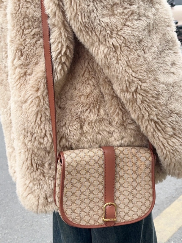 95新 Celine/思琳 老花斜挎马鞍包