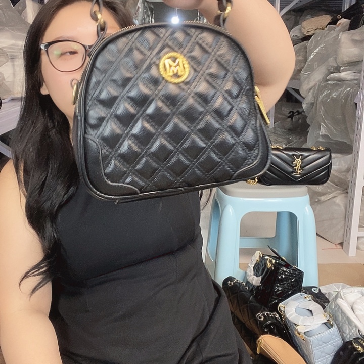 PU黄牛皮（革）PVC时尚潮流时尚