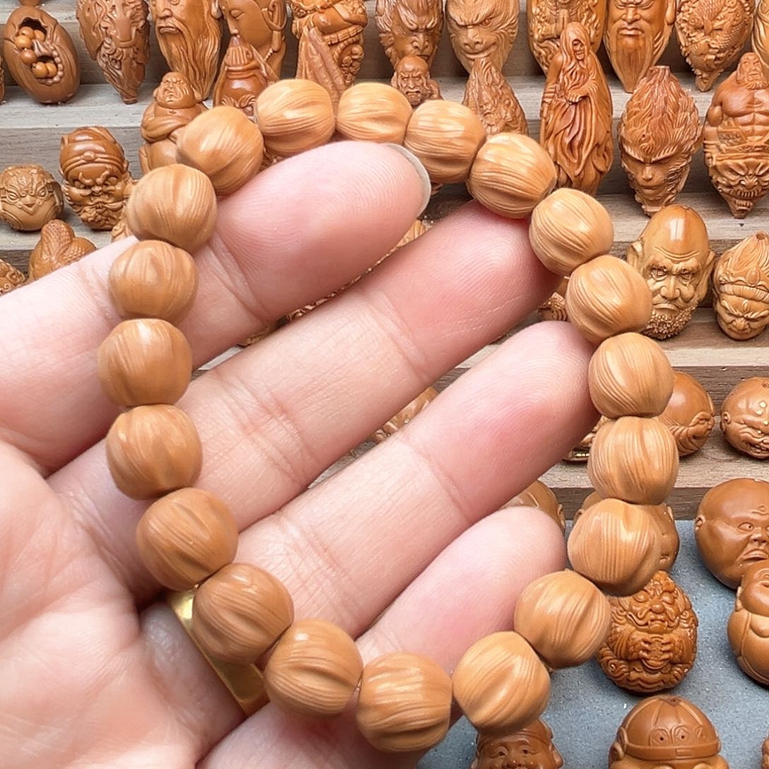 猴头核桃吊坠11尺寸的