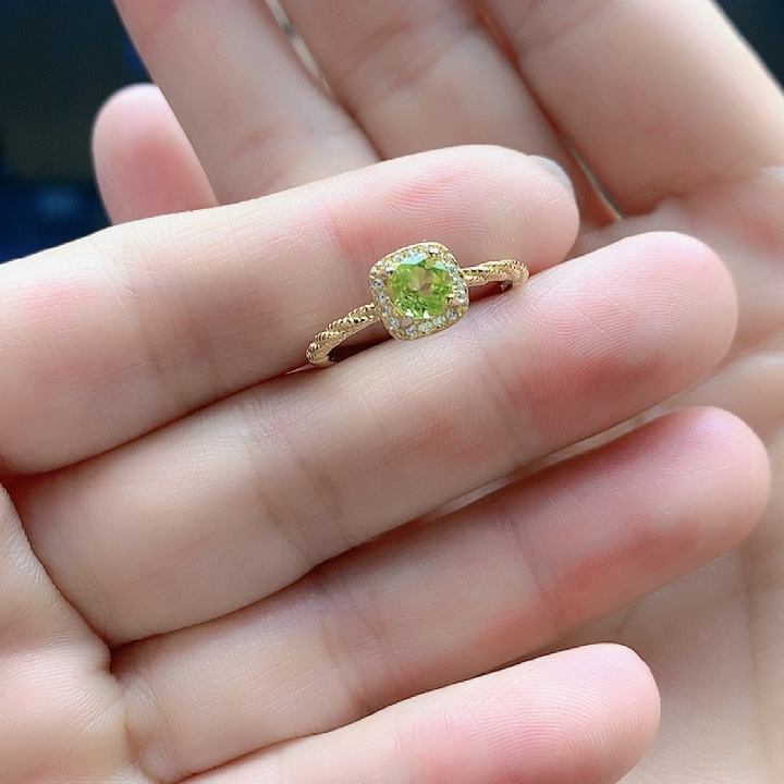 橄榄石戒指银S925镶嵌