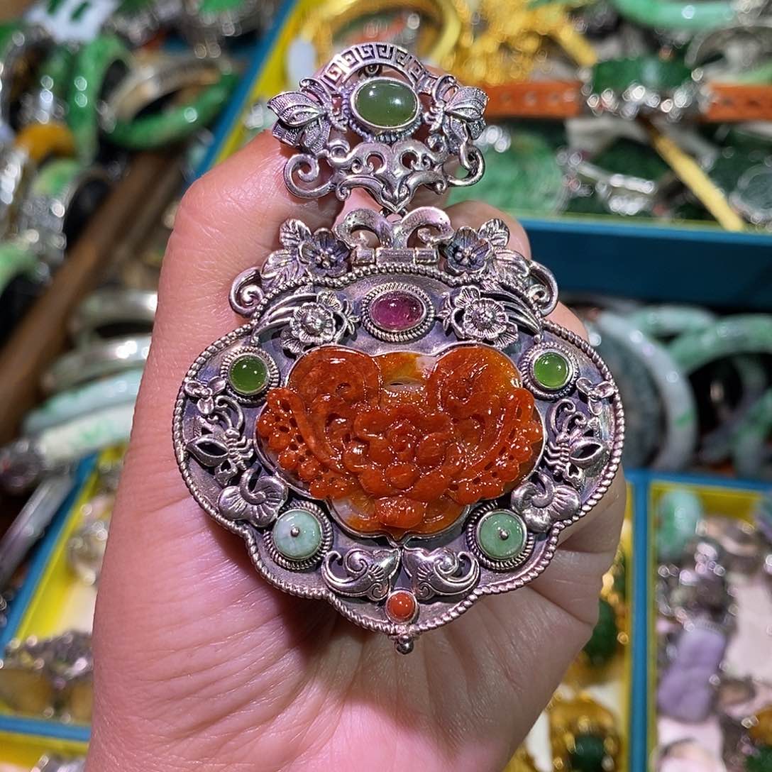 散珠翡翠嘎乌盒炸炸炸炸炸炸