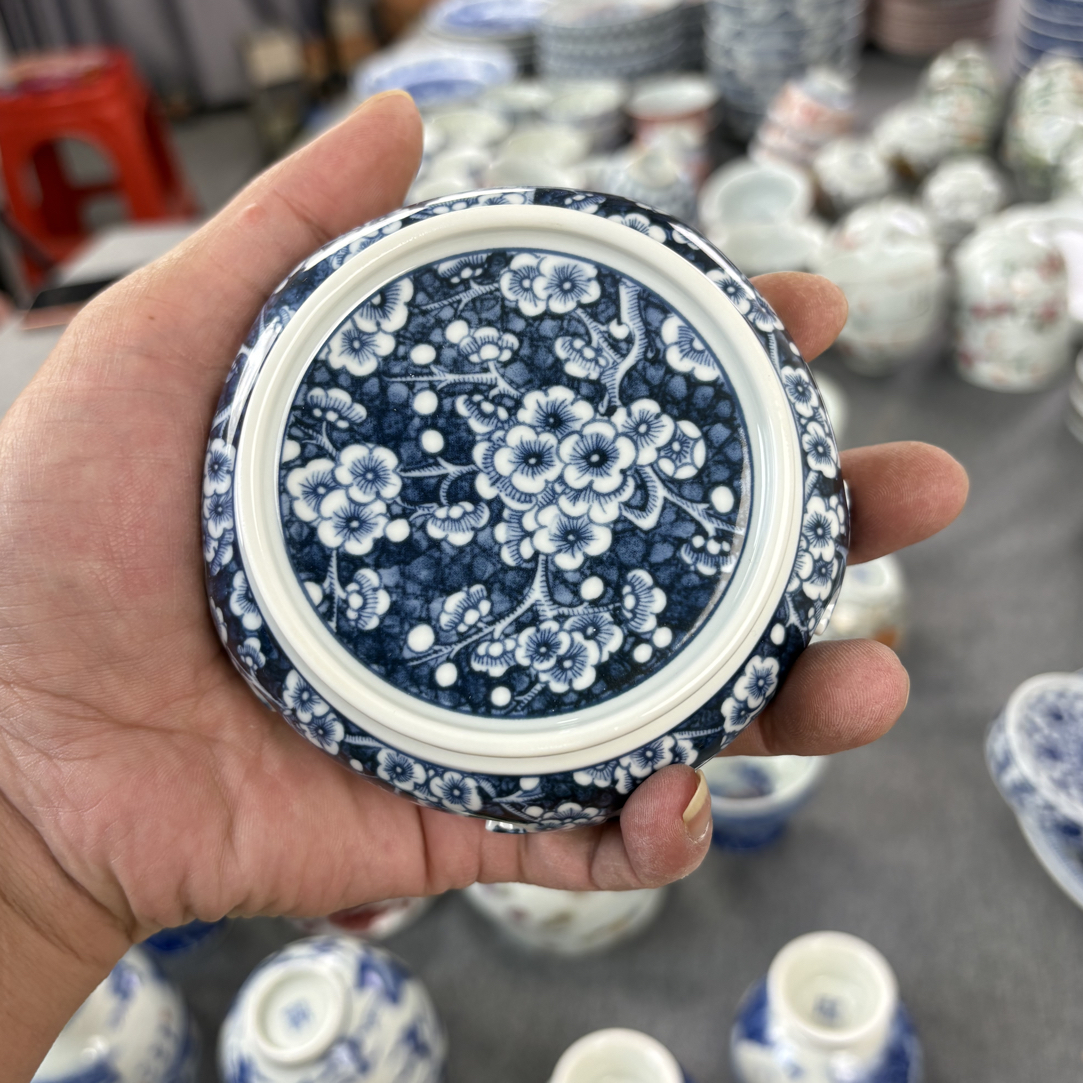 景德镇青花冰梅板凳盖至