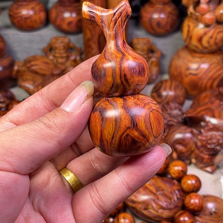黄花梨/降香黄檀海南黄花梨油梨工艺品