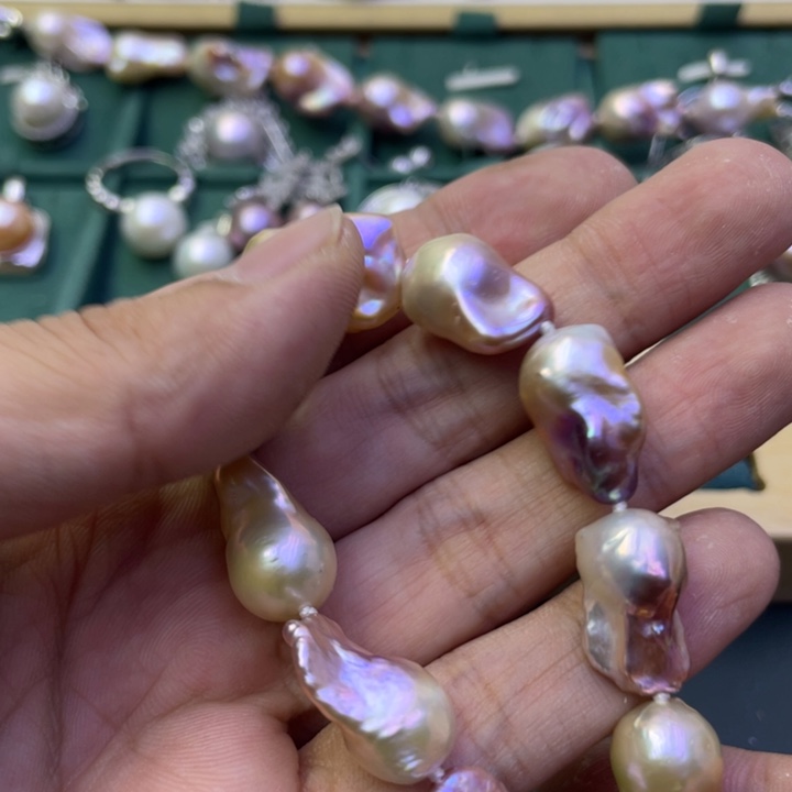 淡水珍珠手链合金O****?