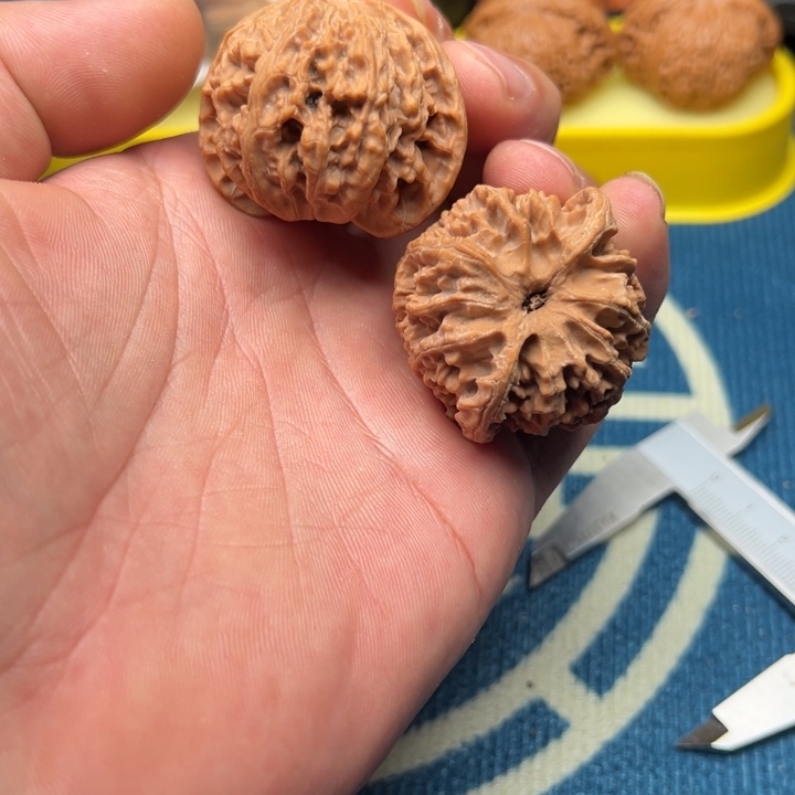 吊坠桃核苹果42核桃