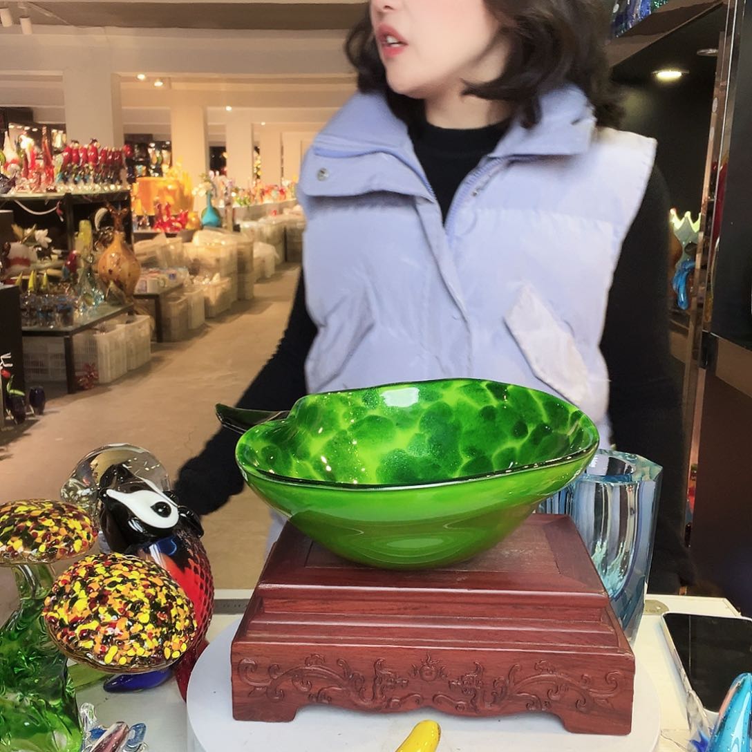 茶盏琉璃的颜色是什么颜色的