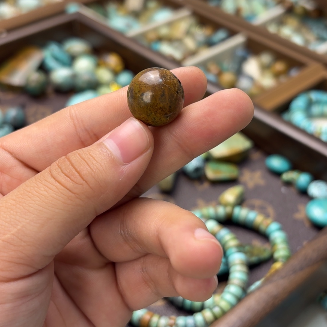 多****南红玛瑙未镶嵌绿松石