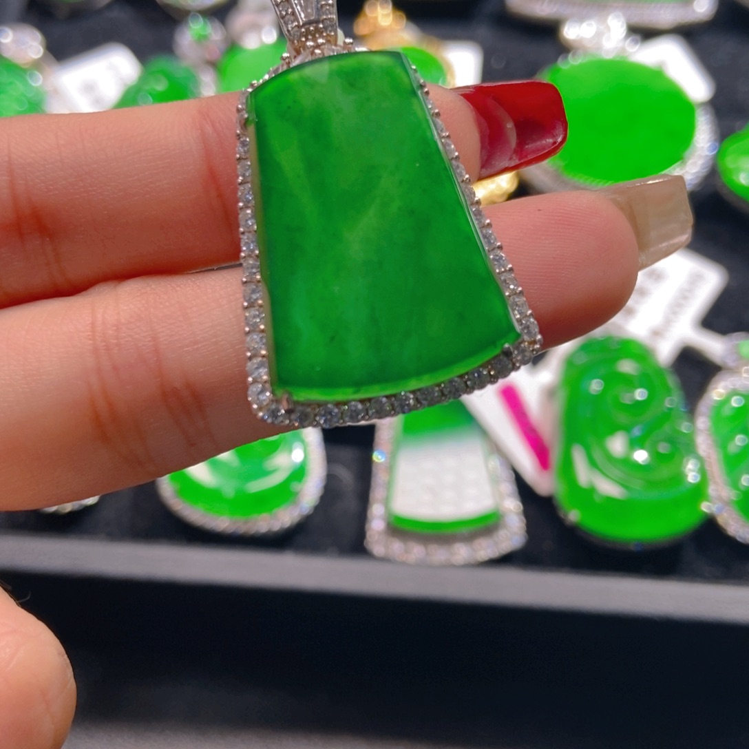 翡翠吊坠(不含链)银S925镶嵌