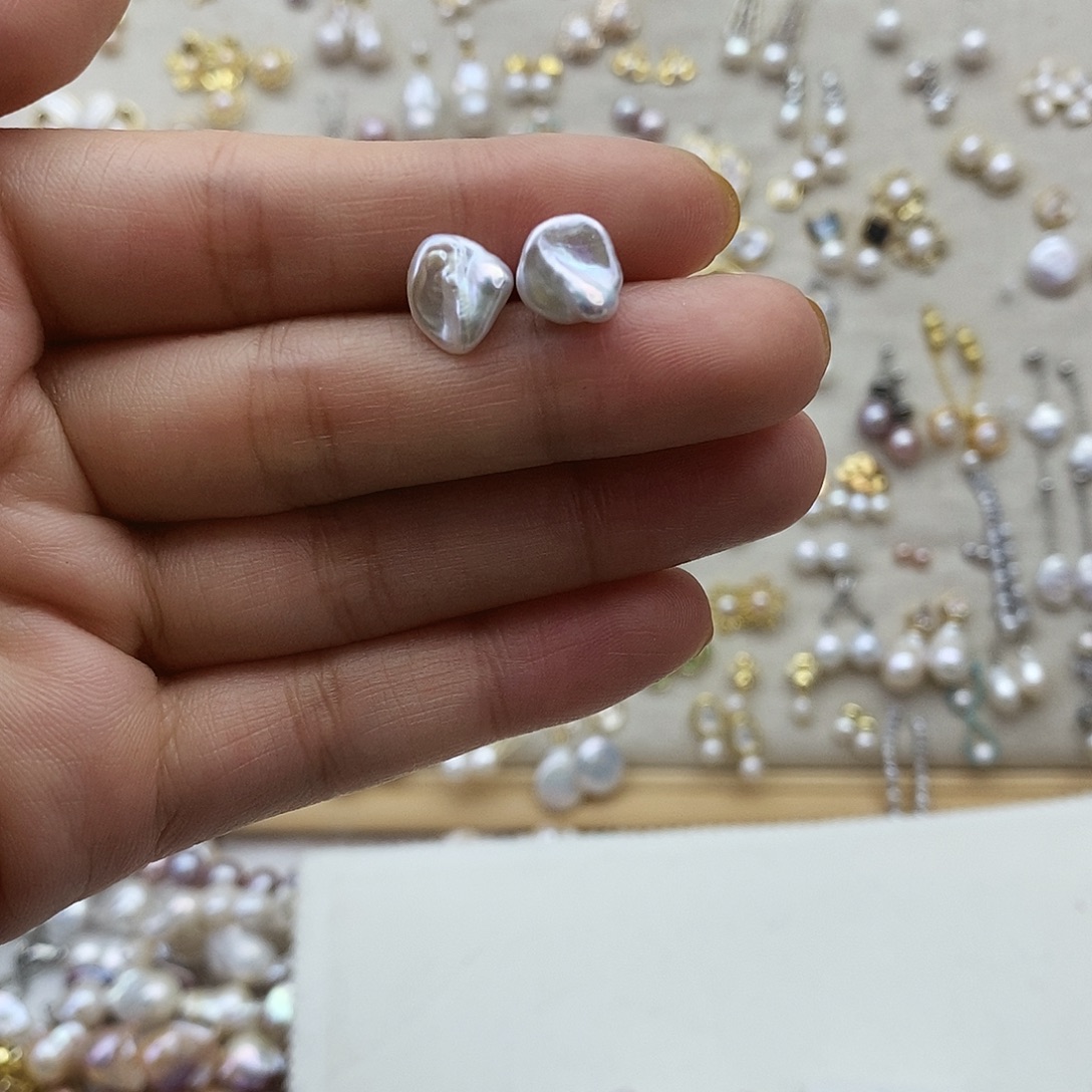 淡水珍珠耳饰未镶嵌