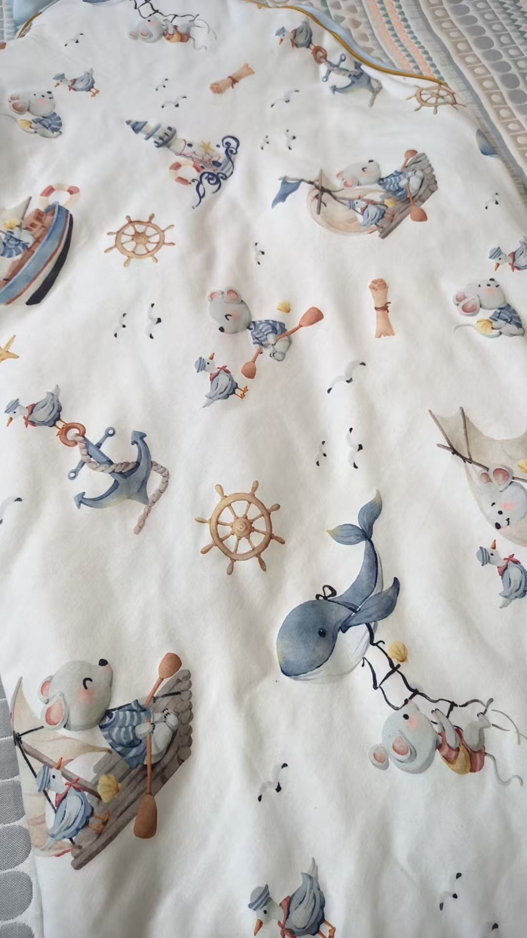 婴幼儿宝宝产房秋冬新款抱被可爱舒适柔软抱被