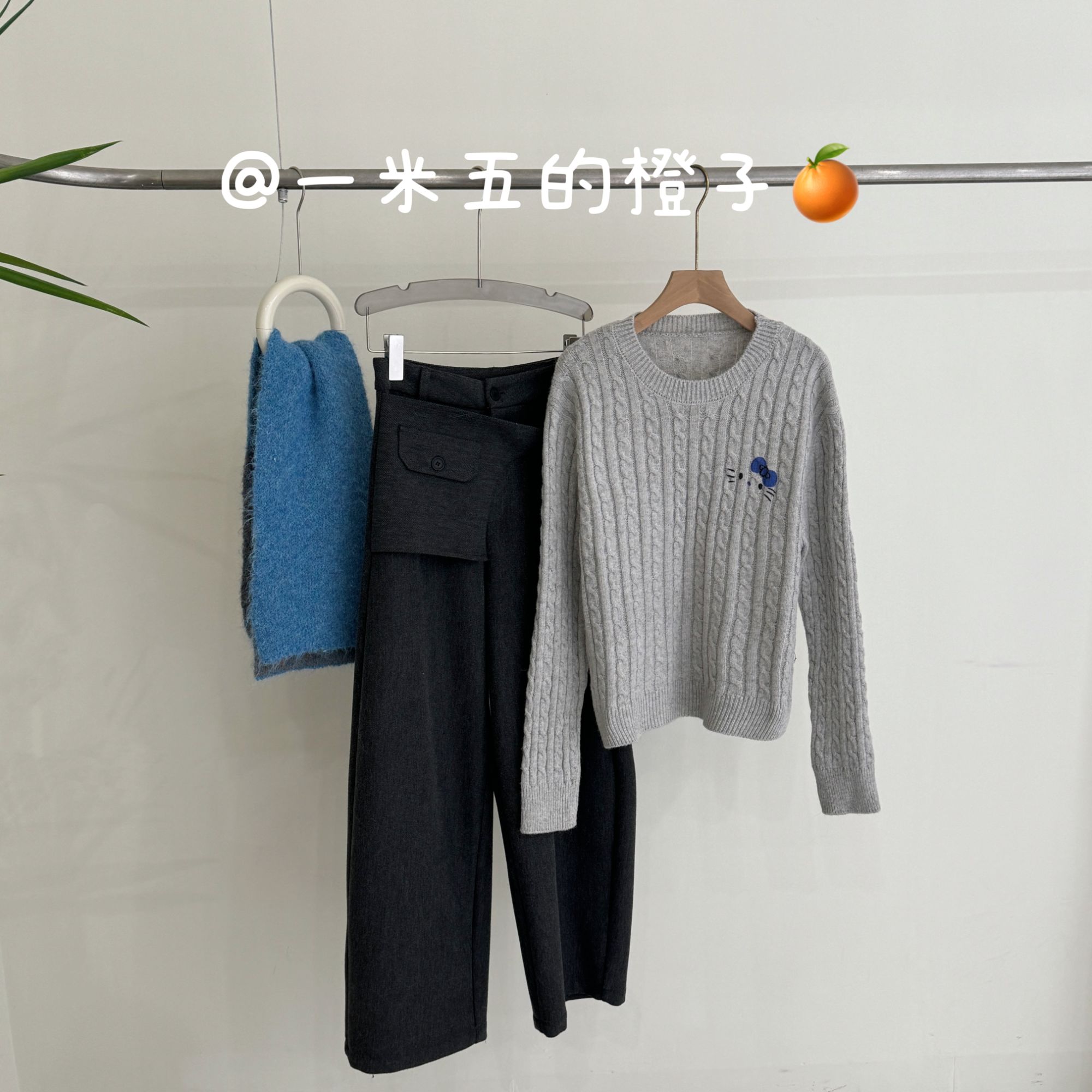 冬日浪漫韩系减龄减龄猫咪圆领套头毛衣A1141