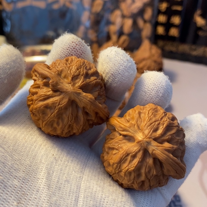 文玩核桃吊坠41宫灯