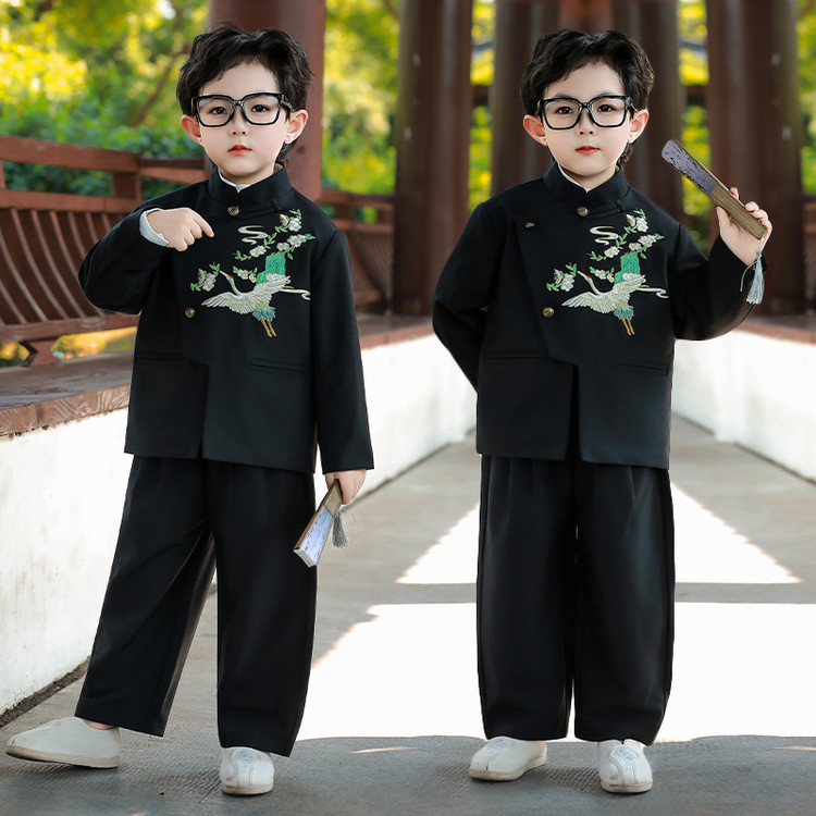 男童新中式套装2025春季新款国风刺绣上衣男孩洋气唐装走秀演出服
