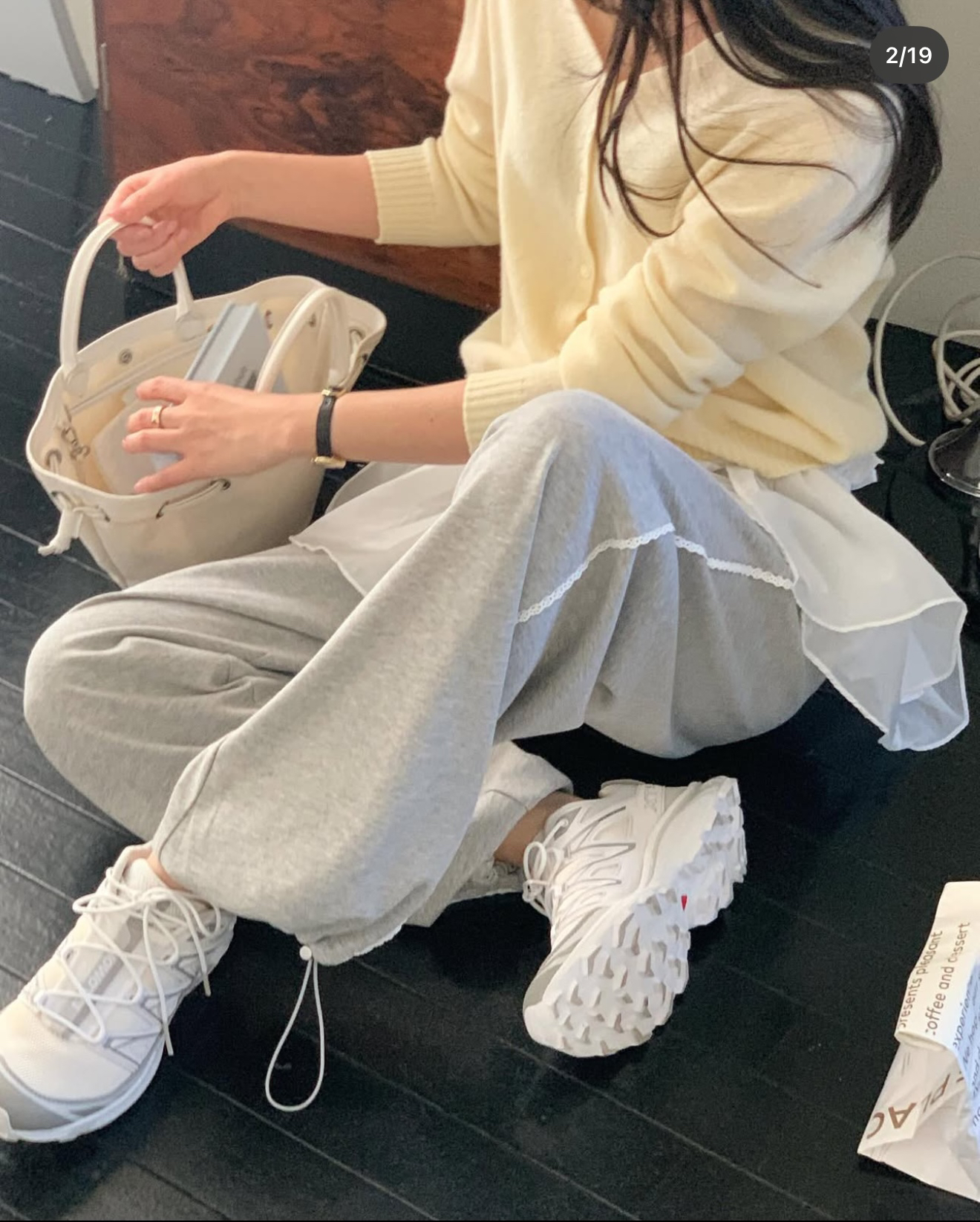 夏季时尚白色春秋休闲春夏韩国东大门2025新款女装   开衫羊毛