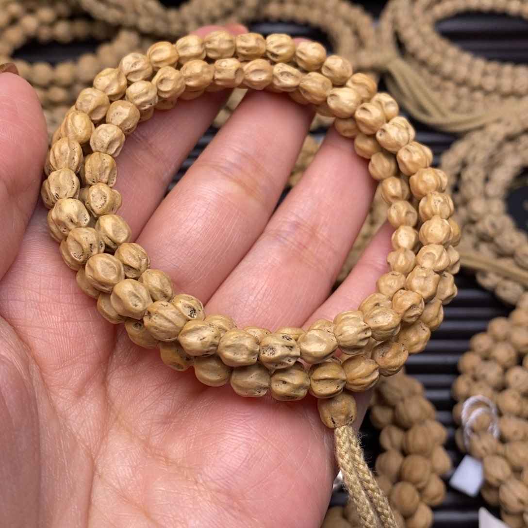 柏香籽/百香籽吊坠