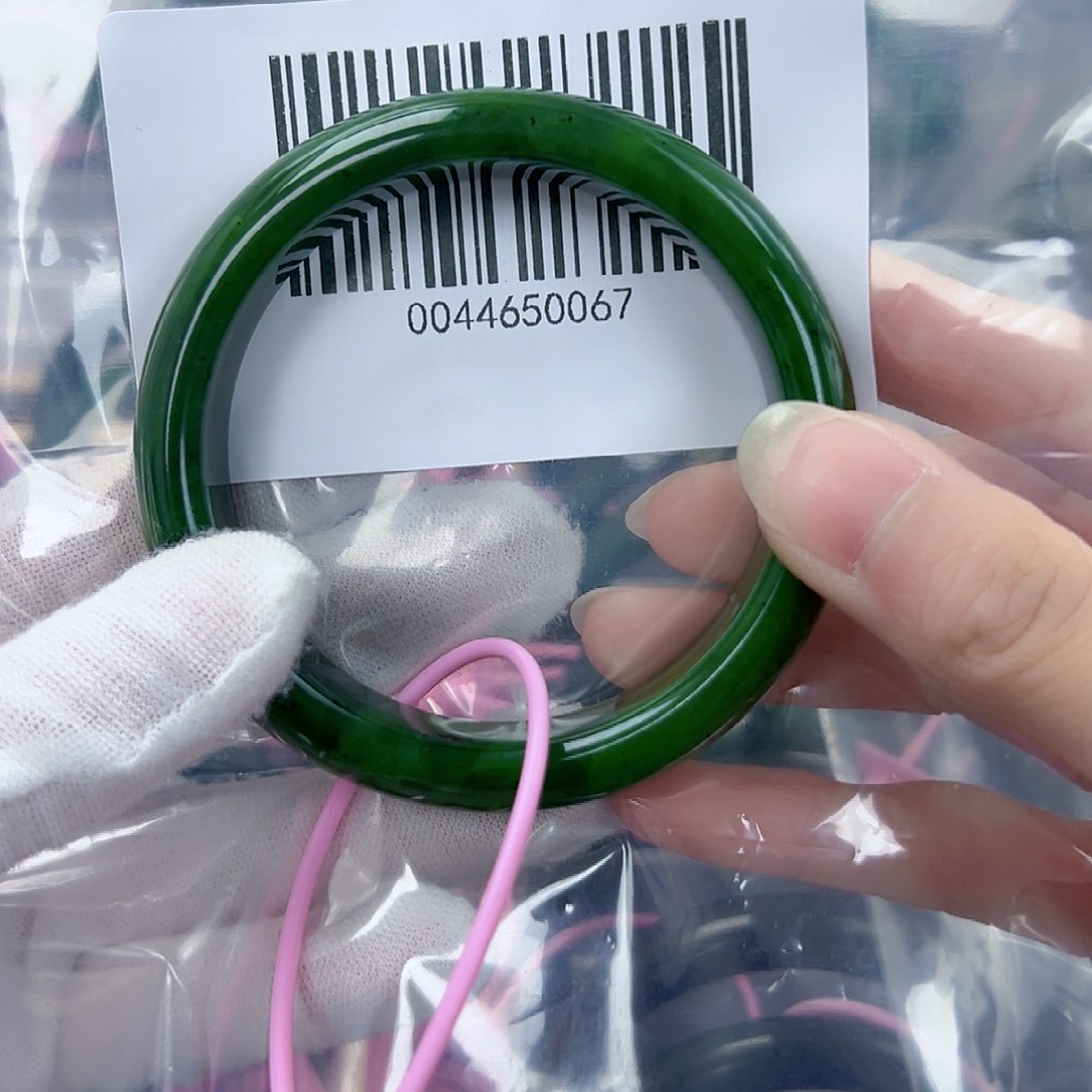 和田玉（碧玉）手镯未镶嵌58