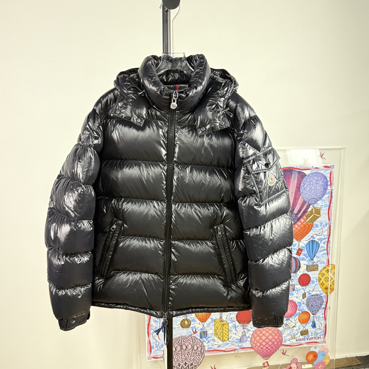 未使用 MONCLER CZF1863/Moncler/蒙口/Maya羽绒服/尺码4码