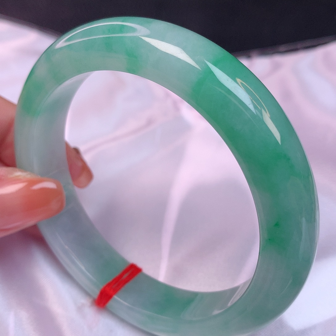 【闪购商品】翡翠手镯未镶嵌58 翡翠手镯