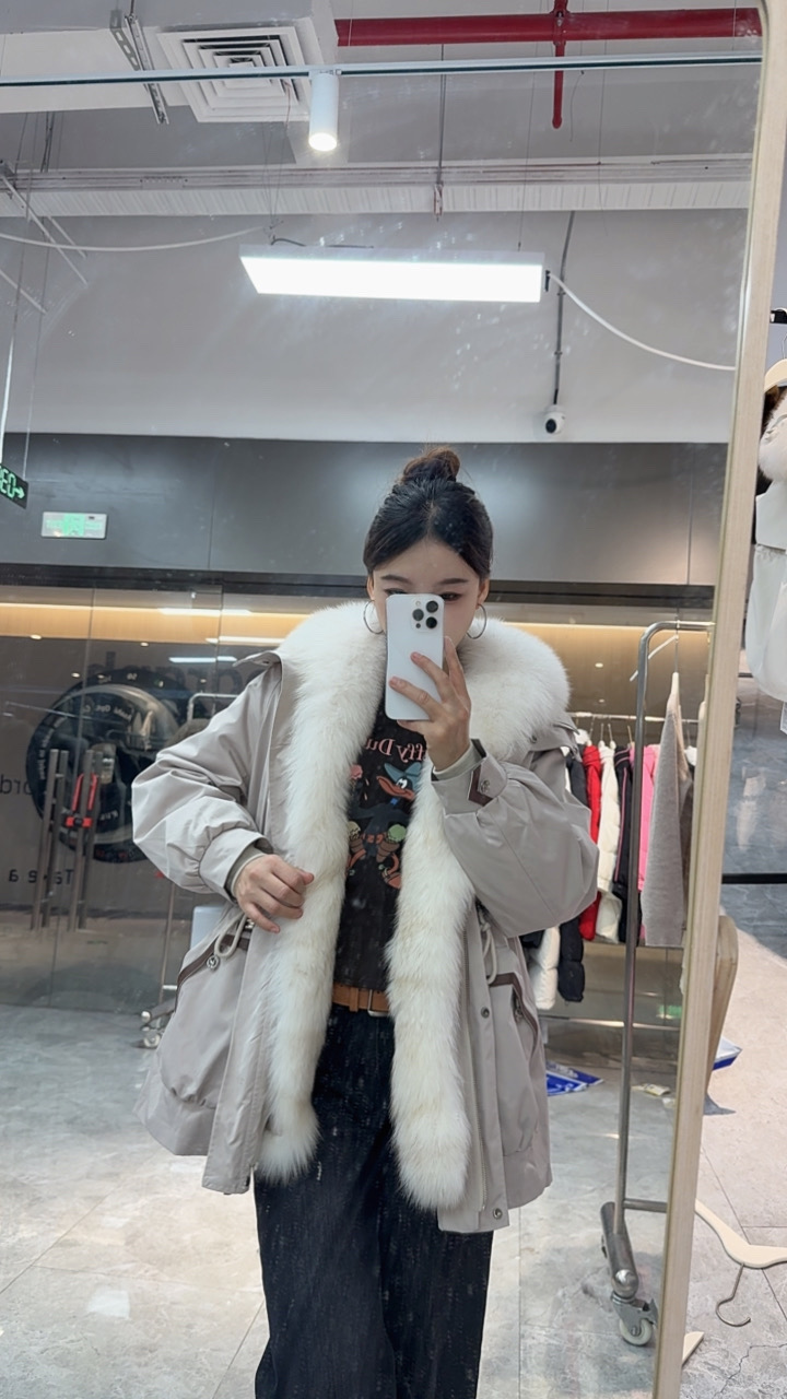 毛毛门襟高奢女士派克外套