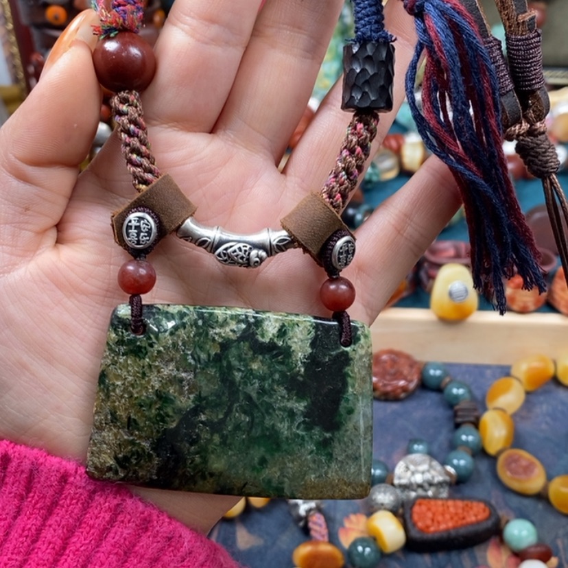 【闪购商品】翡翠颈饰未镶嵌项链