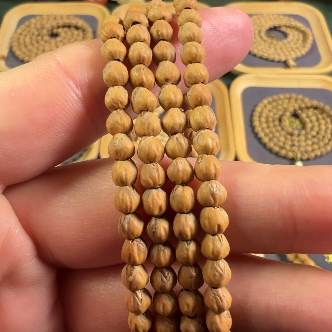 【闪购商品】吊坠柏香籽/百香籽热振红牙小金豆2号