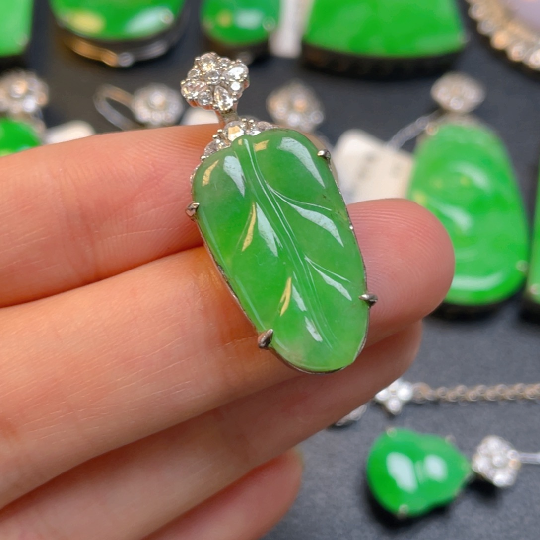 翡翠银S925镶嵌吊坠(不含链)