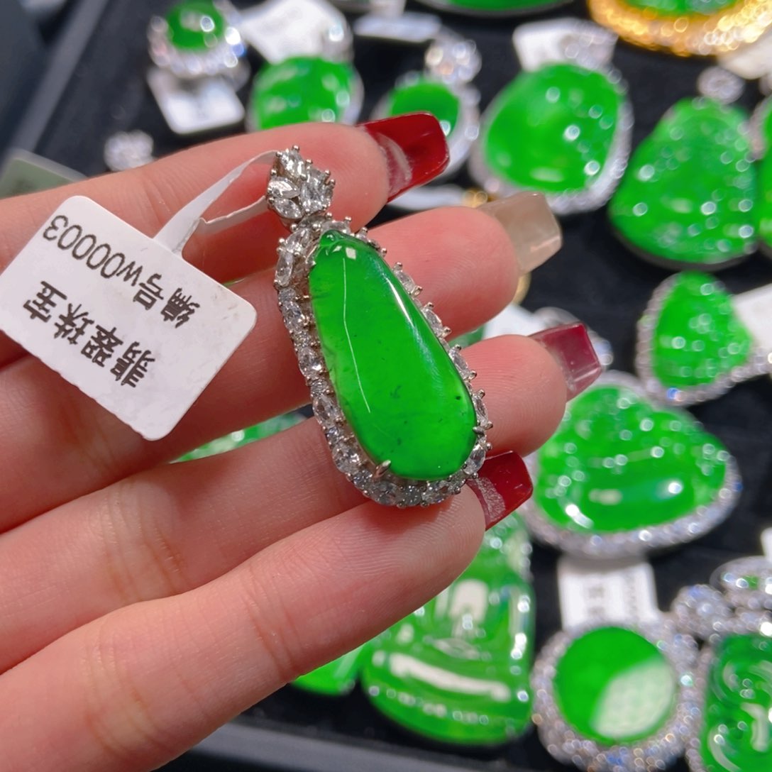 翡翠吊坠(不含链)银S925镶嵌