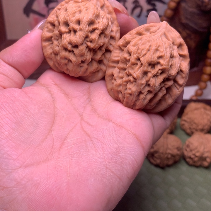 文玩核桃把件金公子