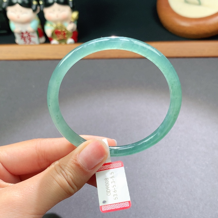 翡翠手镯未镶嵌天然翡翠手镯叮当镯