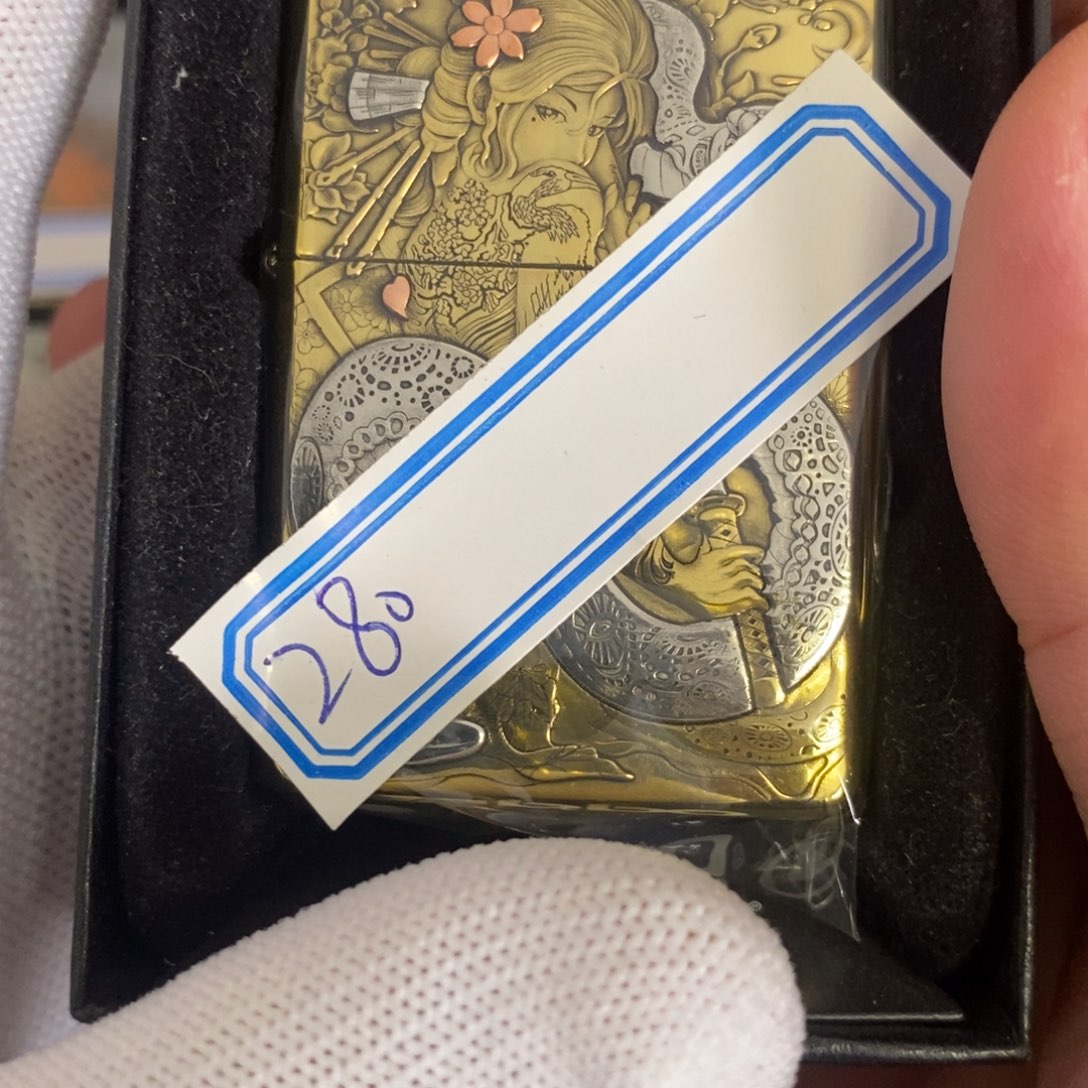 ****y铜合金黄铜盔甲雕刻工艺
