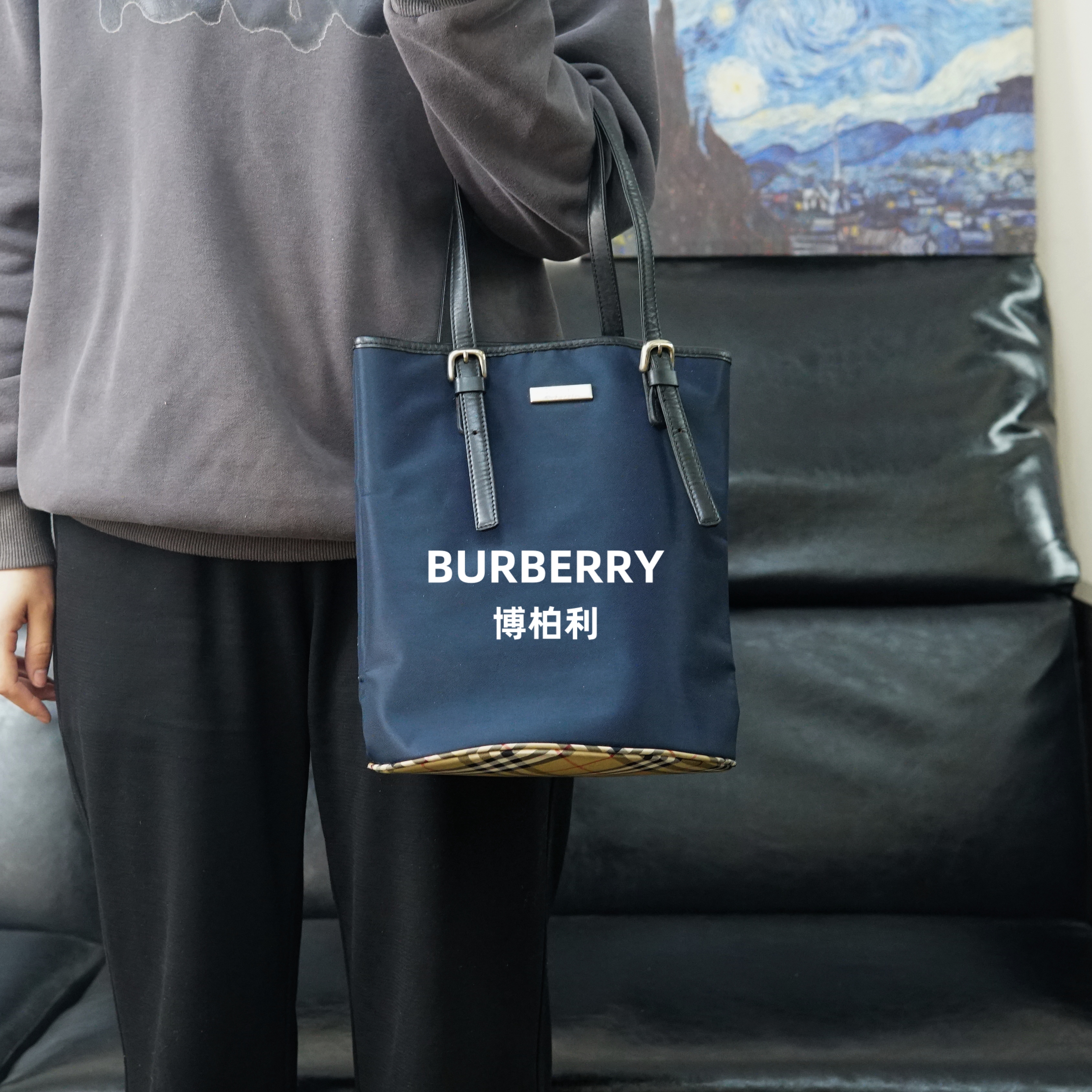 95新 BURBERRY/博柏利 水桶单肩包/JJ02708554/8554