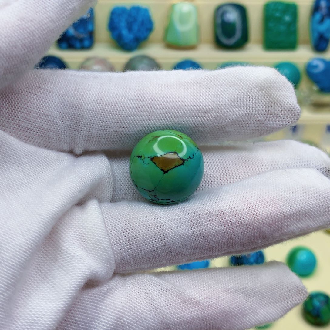 绿松石绿松石未镶嵌