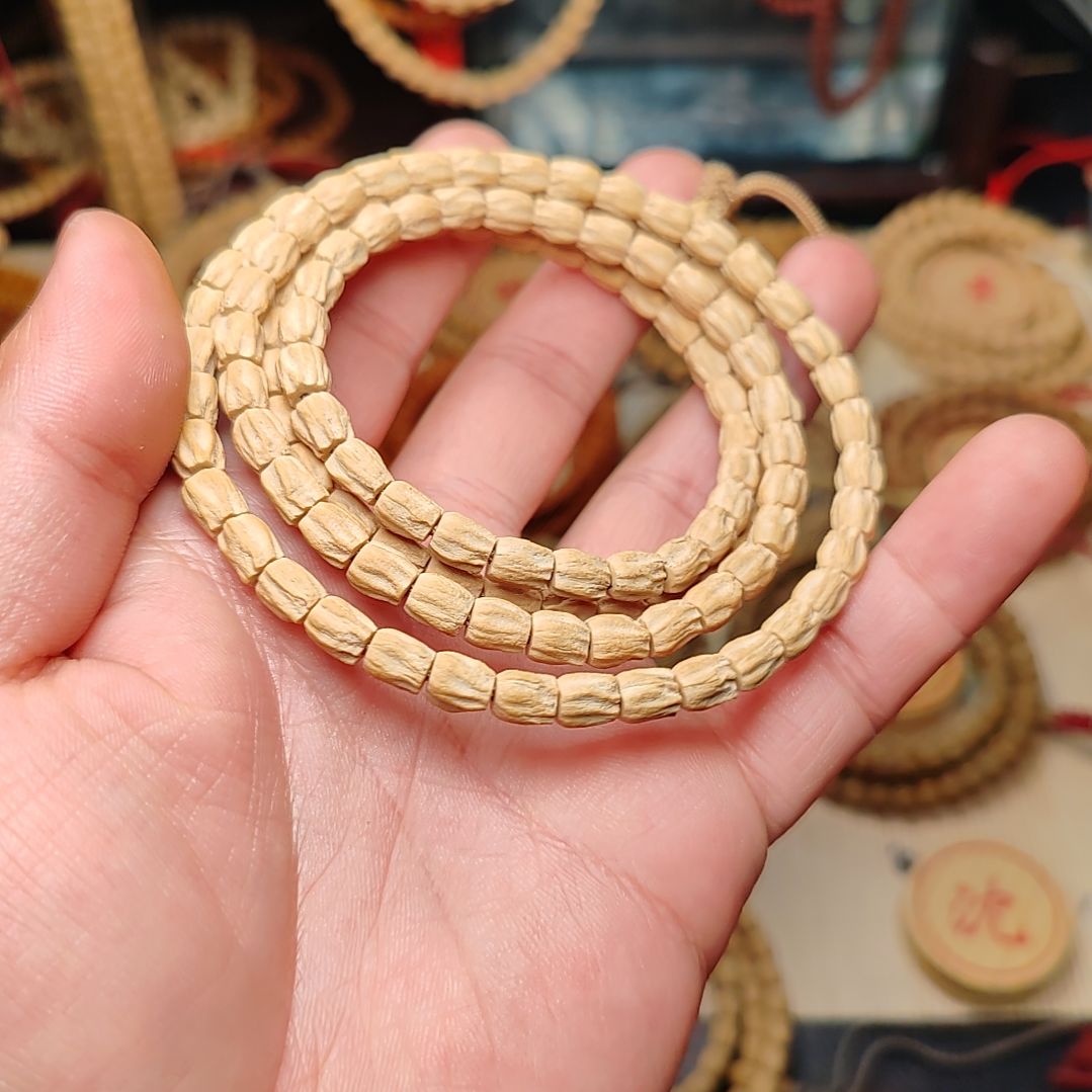 柏香籽/百香籽吊坠项*