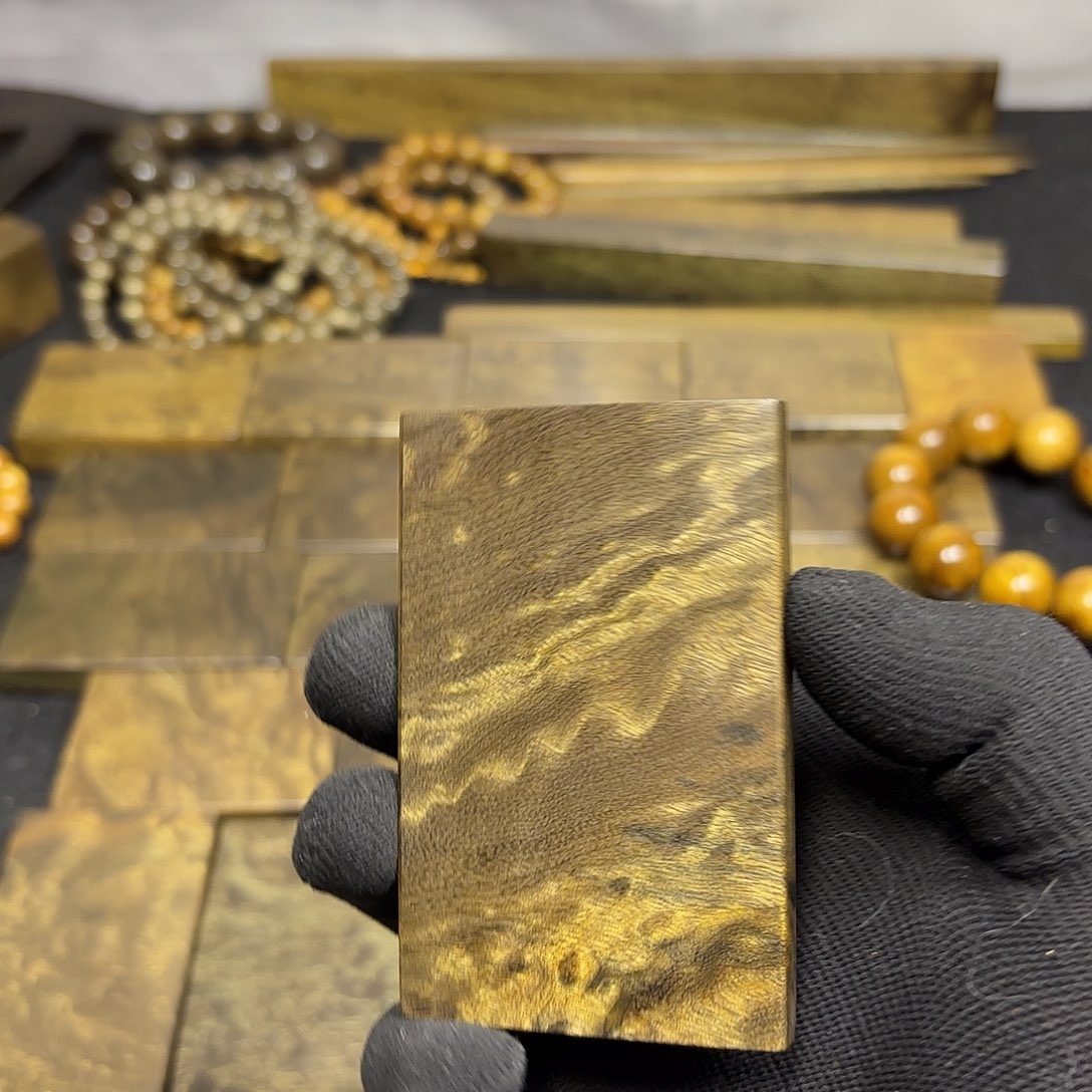 张***轩金丝楠一物一拍链接